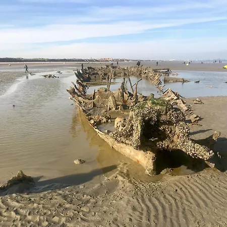 Apartamento Unobstructed Beachfront View